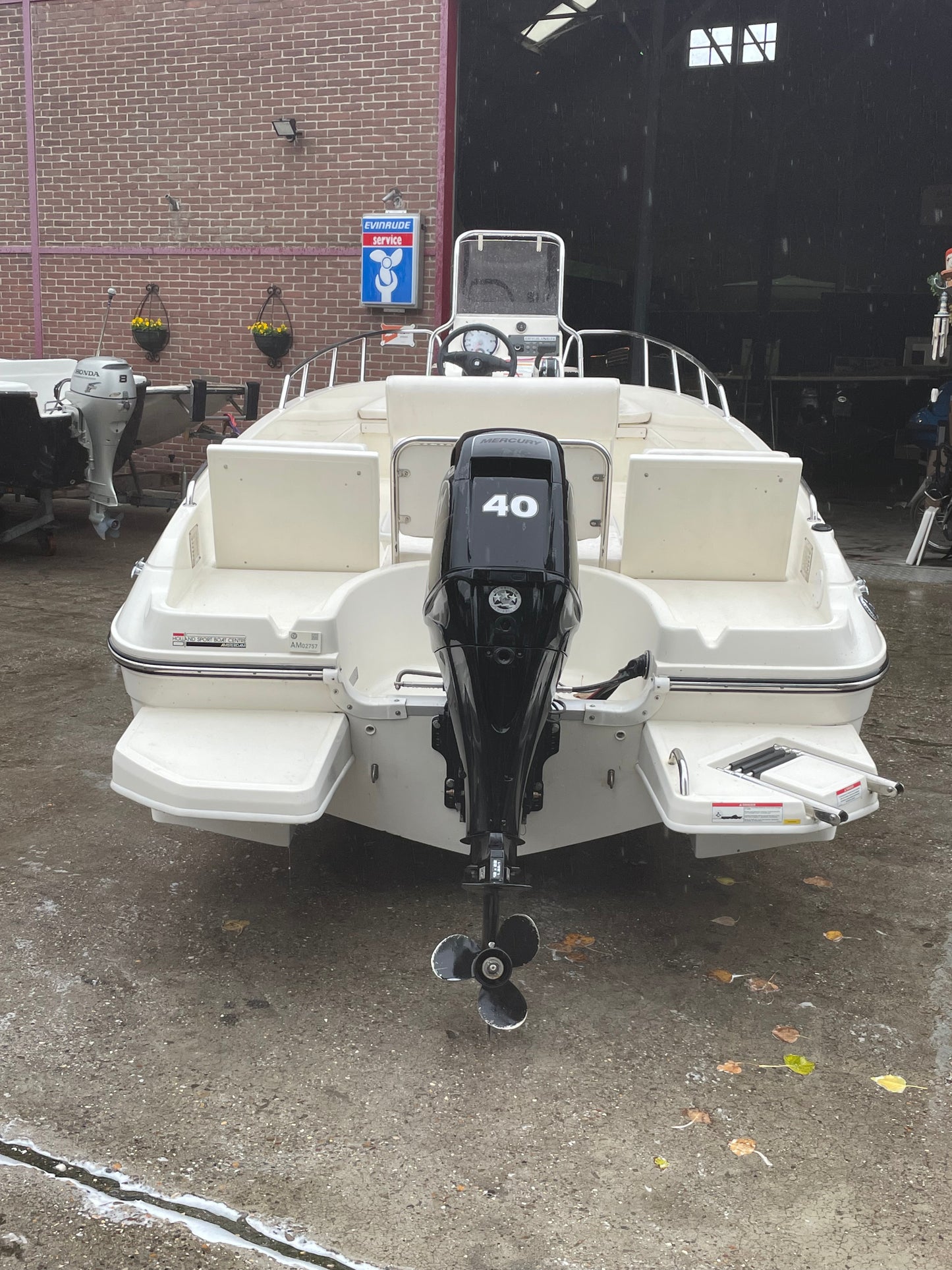 Bayliner element