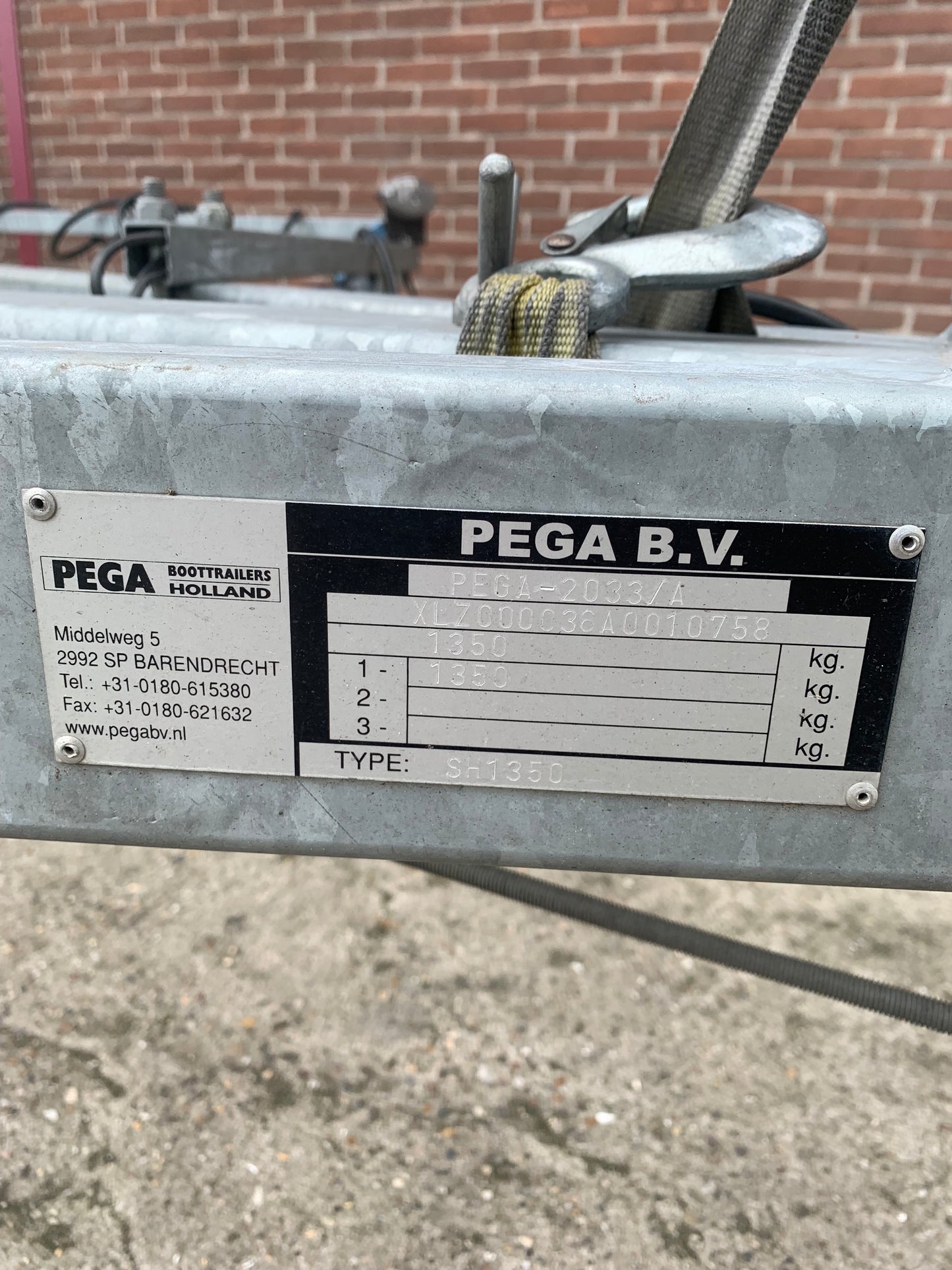 PEGA SH1350 trailer