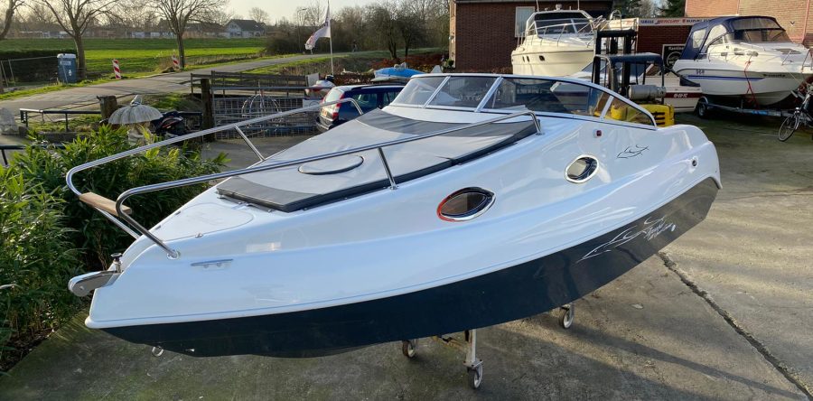 Aquabat Sport Cruiser 20