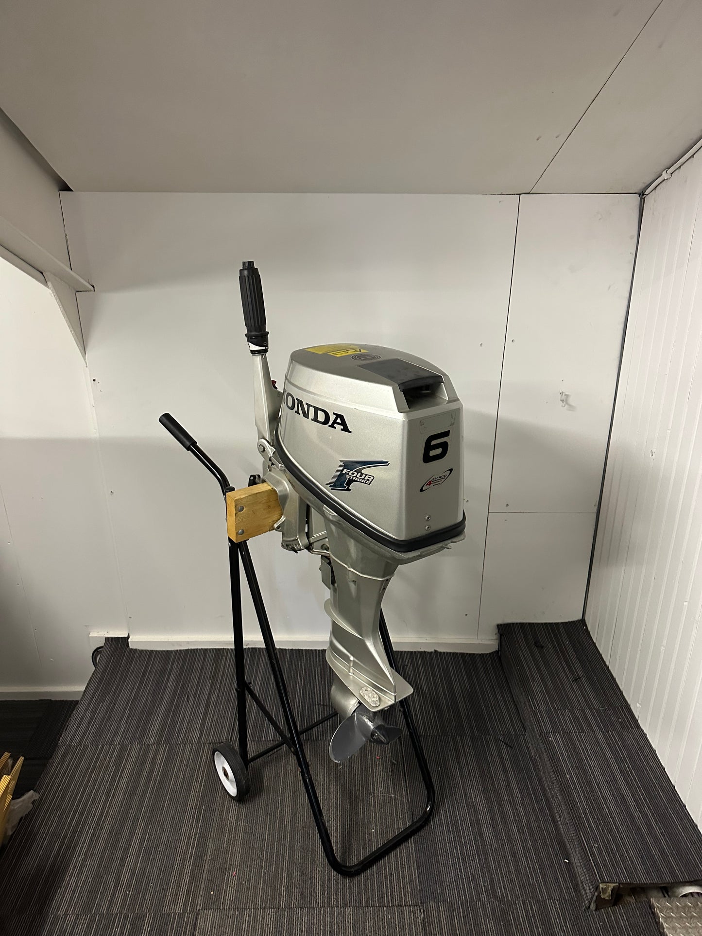 Honda 6 pk