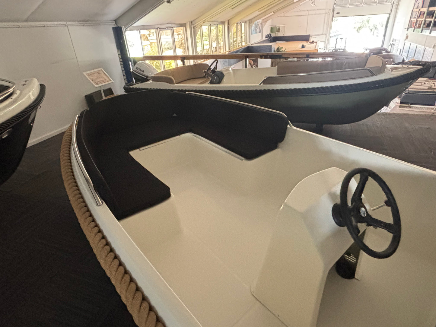 Nieuwe Sea - Finder 435 Mercury 9.9 pk