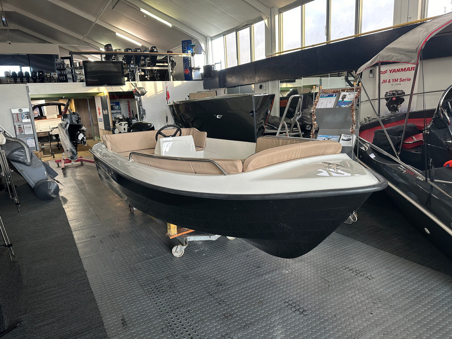 Nieuwe Seafinder 435 Hidea 9.9 pk