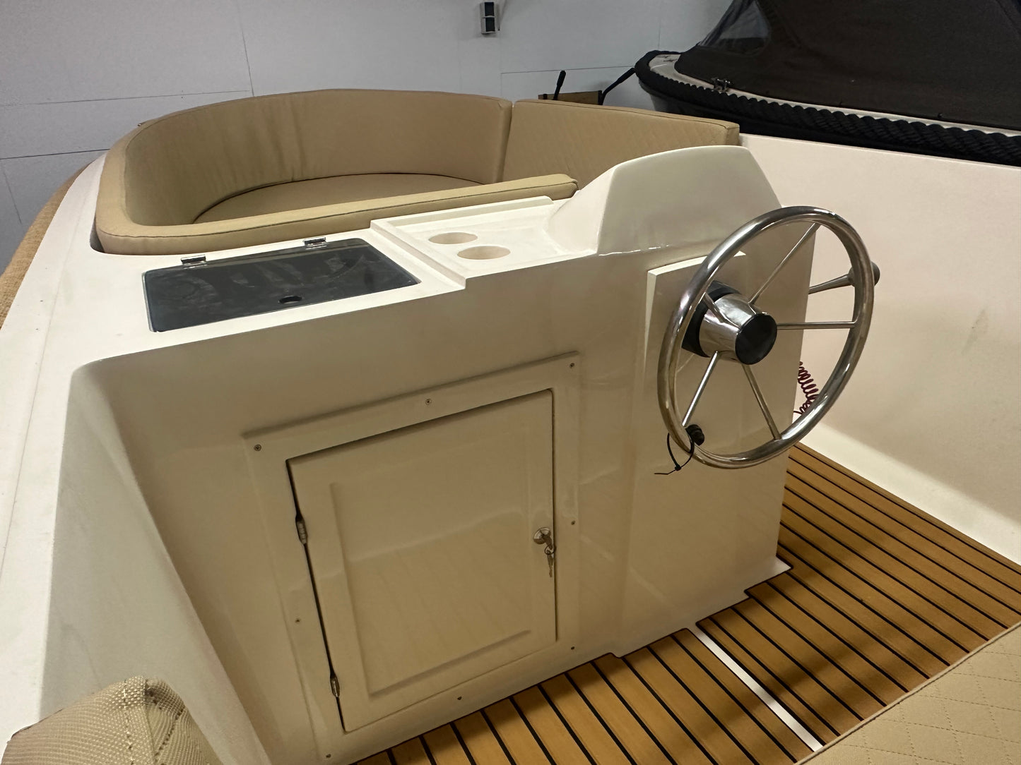 Clever 49 Suzuki 9.9 pk injectie